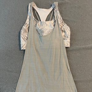 Lululemon Open Back Twist Tank w/ Built-in Bra